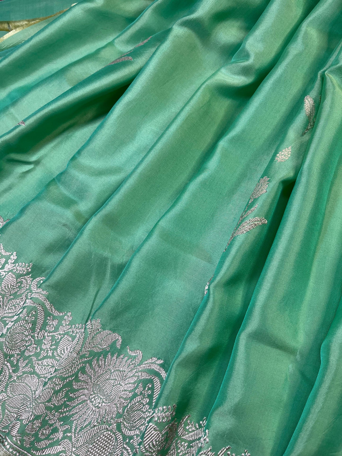 SEA GREEN DOUBLE SILK PURE HANDLOOM BANARASI SAREE