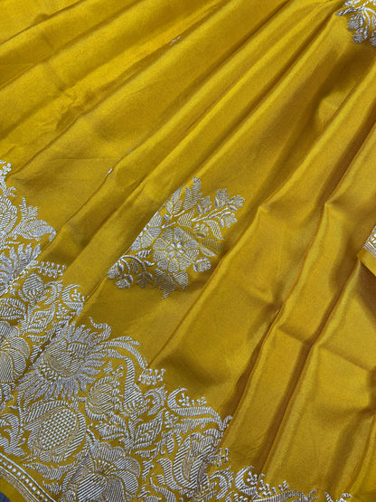 YELLOW DOUBLE SILK PURE HANDLOOM BANARASI SAREE