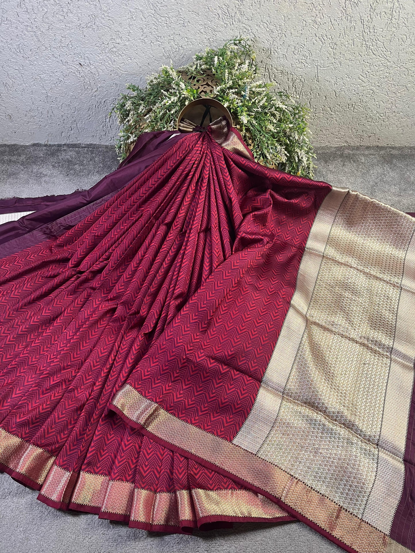 RED AND WINE SILK PURE HANDLOOM DO RUKHI BANARASI SAREE