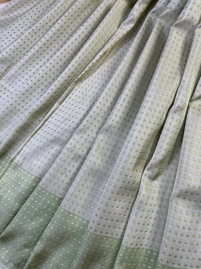 CREAM PISTA GREEN SILK PURE HANDLOOM DO RUKHI BANARASI SAREE