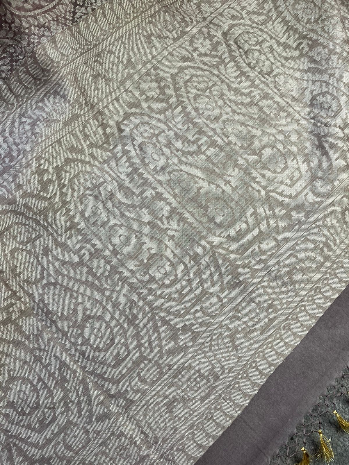 GREY KORA COTTON  PURE HANDLOOM BANARASI SAREE