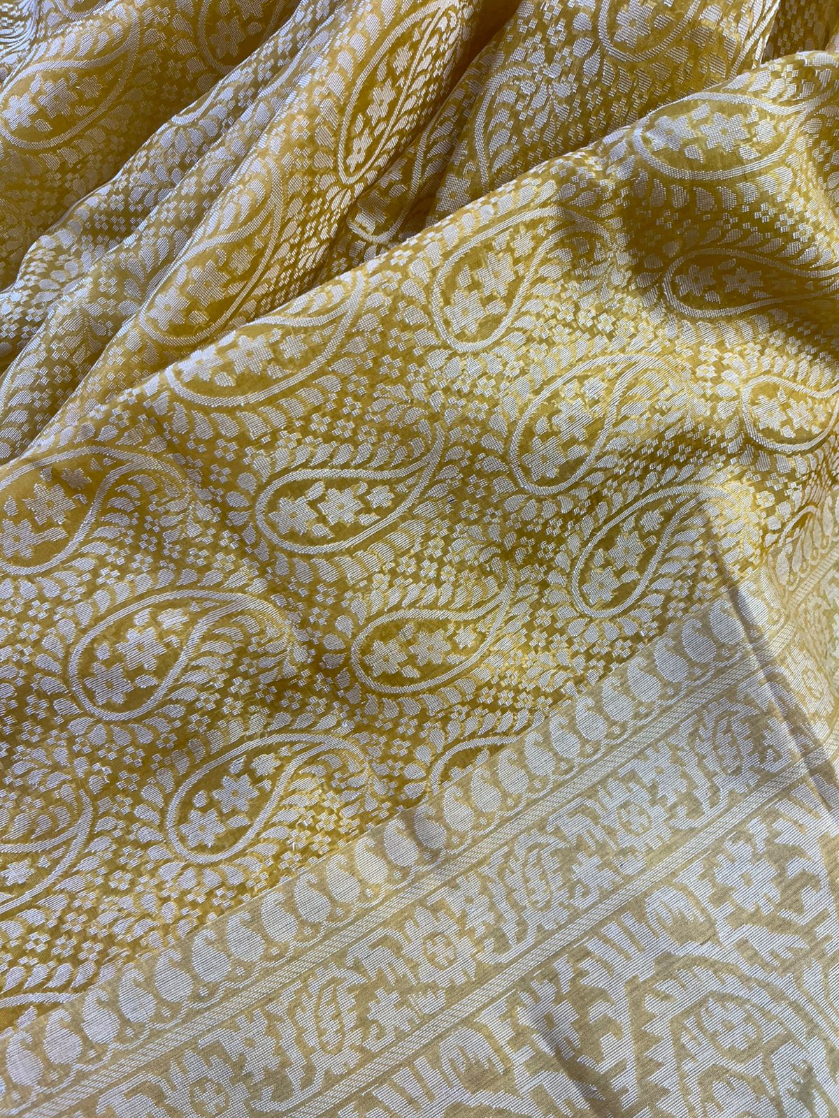 MUSTARD YELLOW KORA COTTON  PURE HANDLOOM BANARASI SAREE