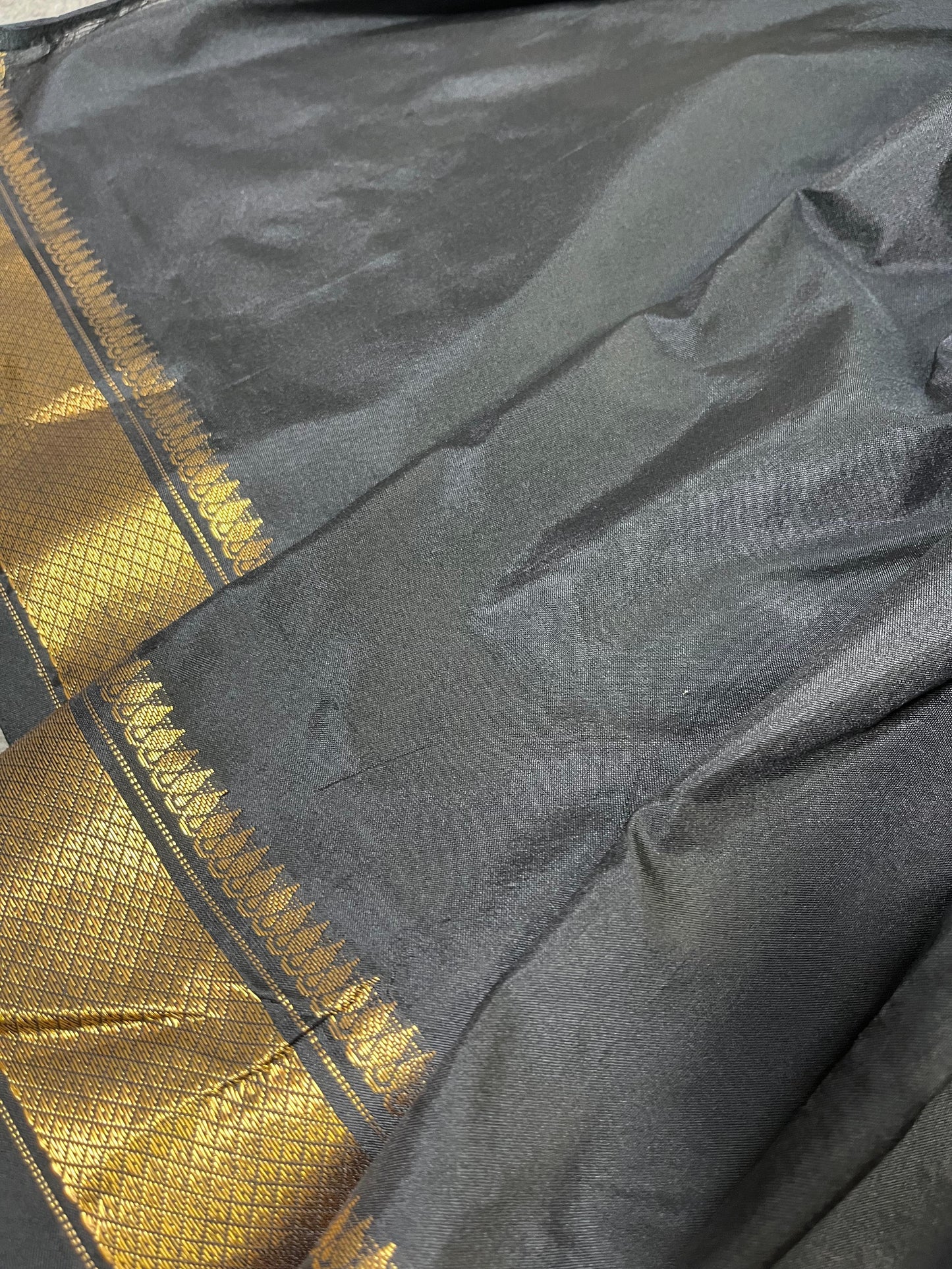BLACK SILK PURE HANDLOOM PAITHANI SAREE