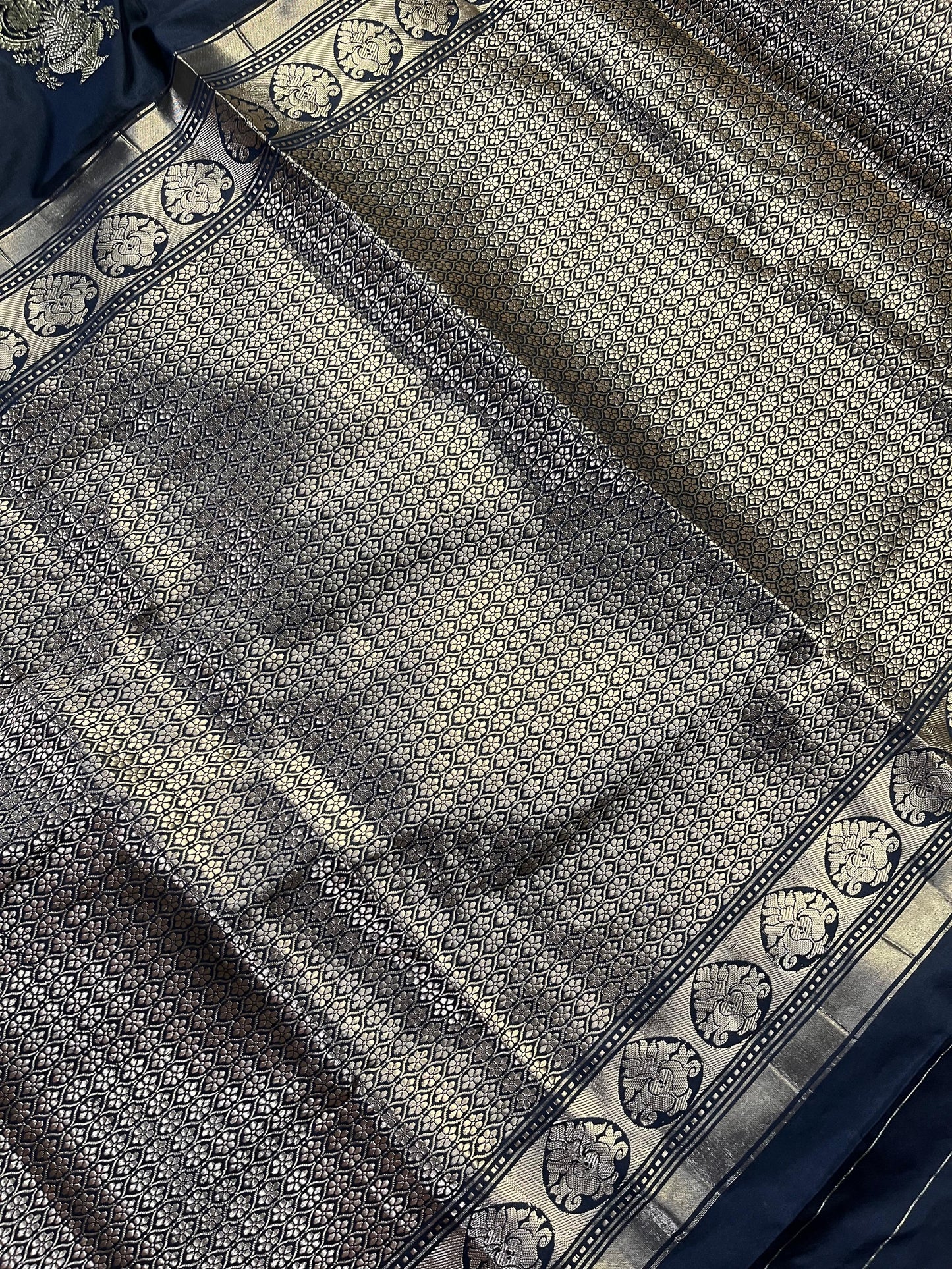 BLACK SILK PURE HANDLOOM PAITHANI SAREE