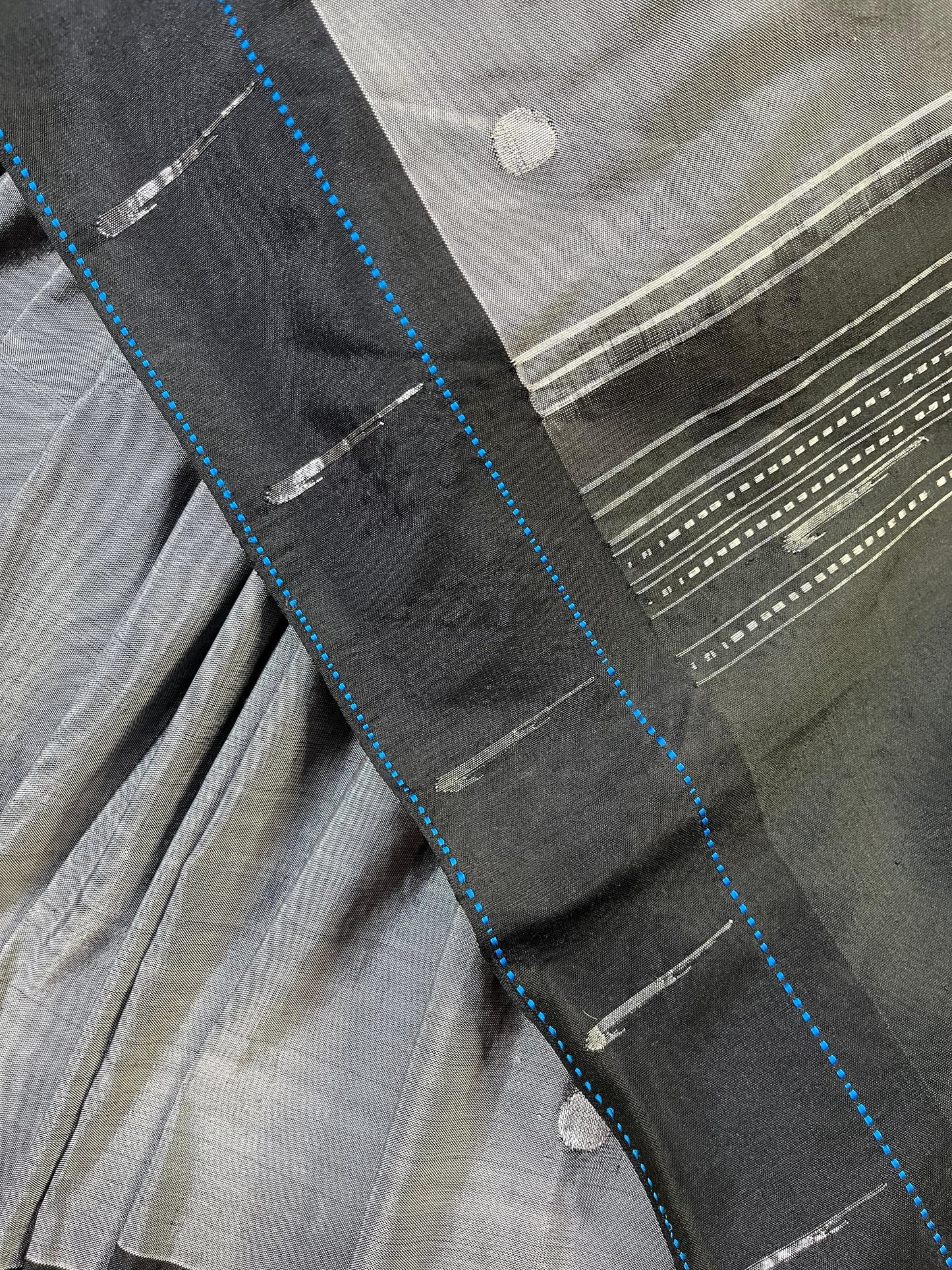 GREY SILK PURE HANDLOOM PAITHANI SAREE