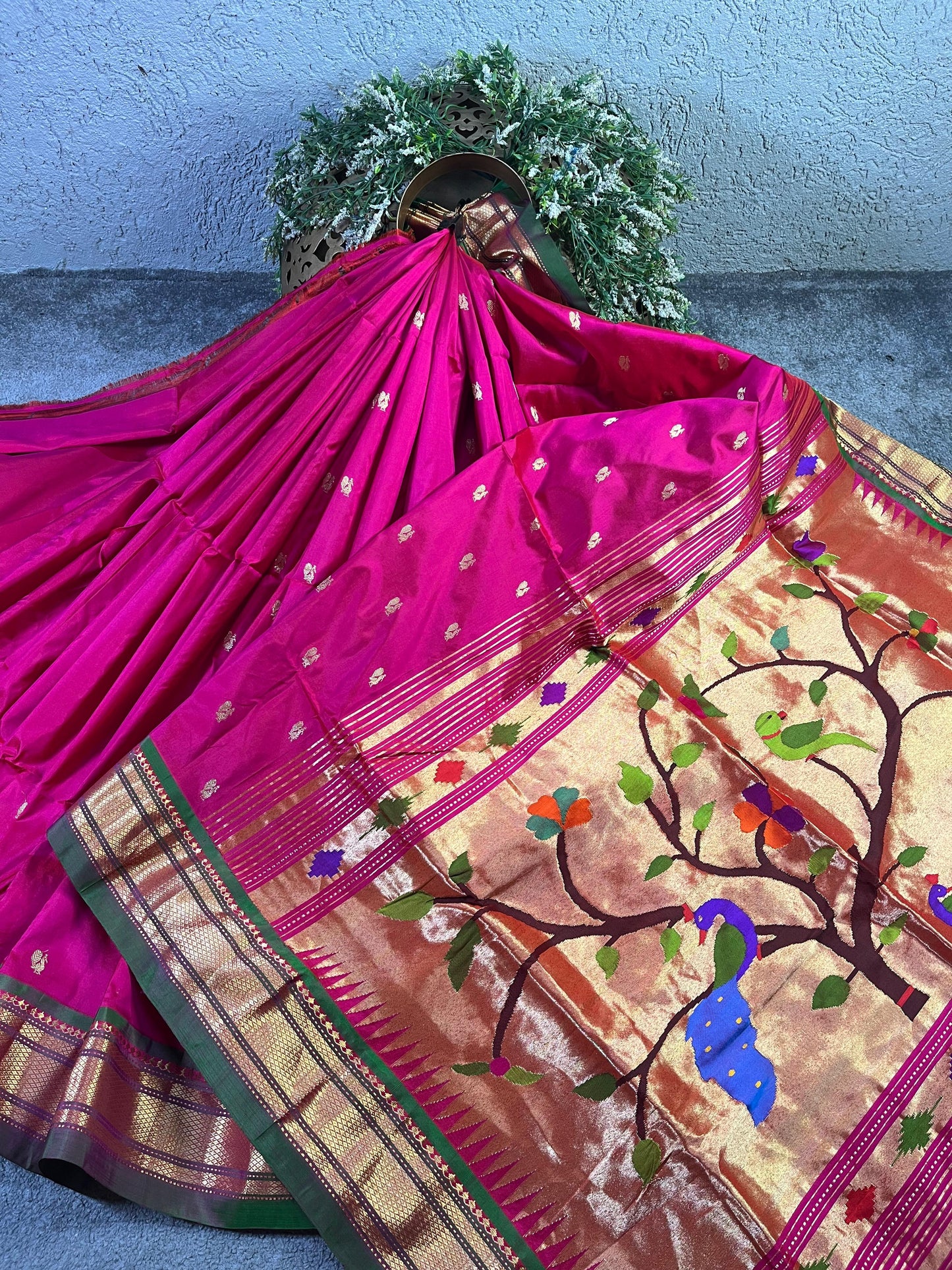 PINK SILK PURE HANDLOOM PAITHANI SAREE