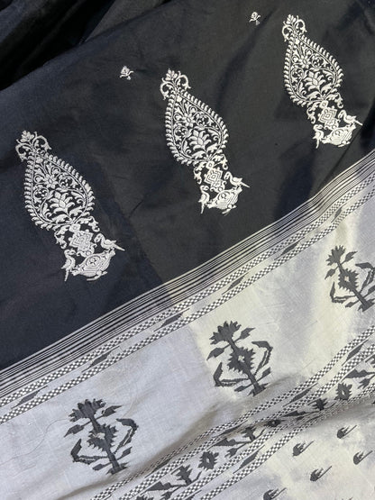 BLACK SILK PURE HANDLOOM PAITHANI SAREE