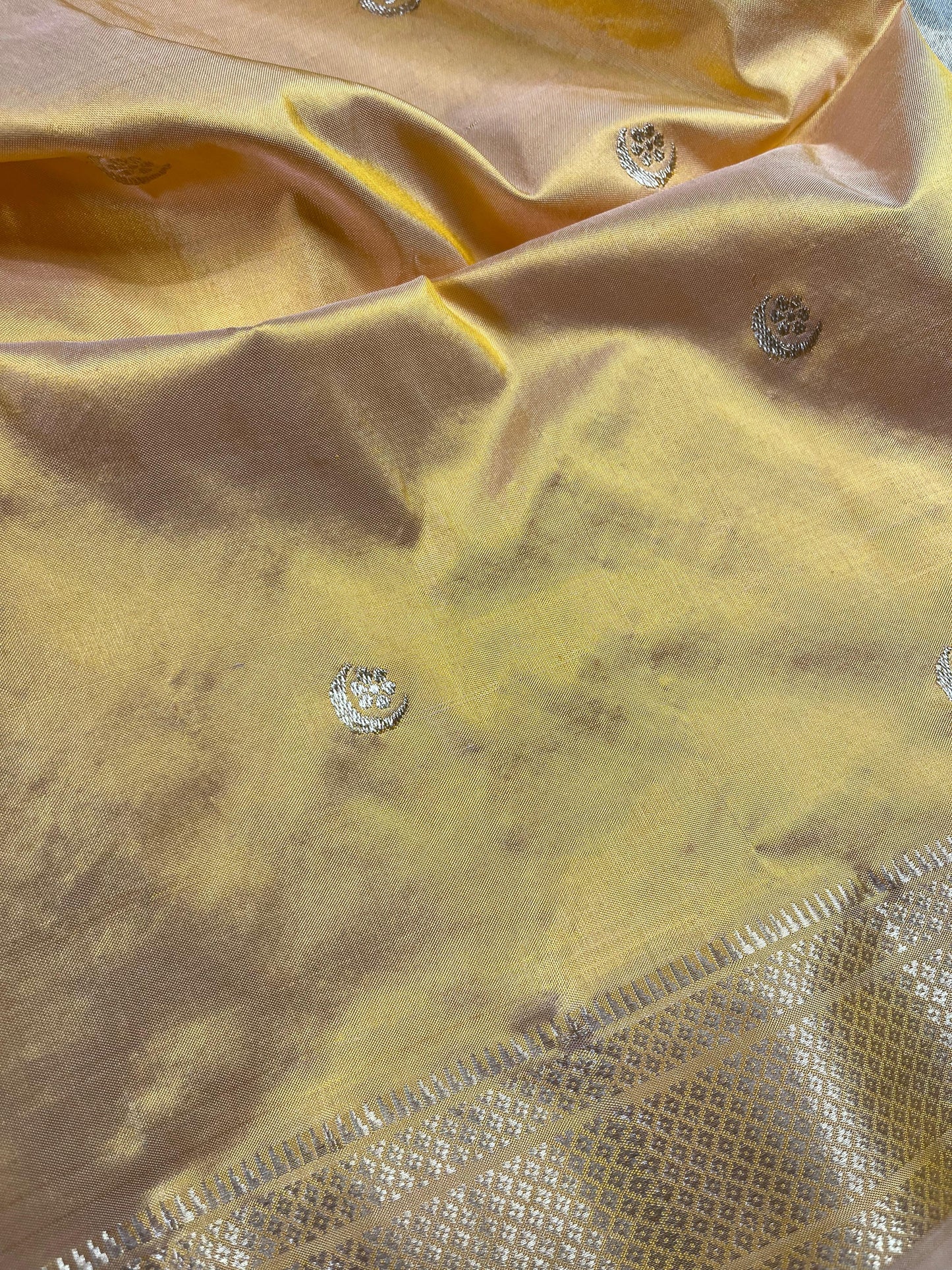 PASTEL ORANGE SILK PURE HANDLOOM PAITHANI SAREE