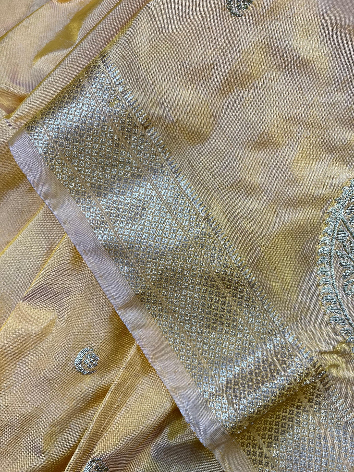 PASTEL ORANGE SILK PURE HANDLOOM PAITHANI SAREE
