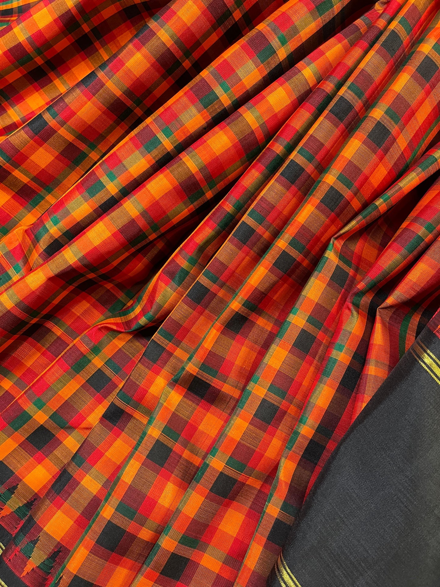 ORANGE AND BLACK CHECKS SILK PURE HANDLOOM KANJIVARAM SAREE