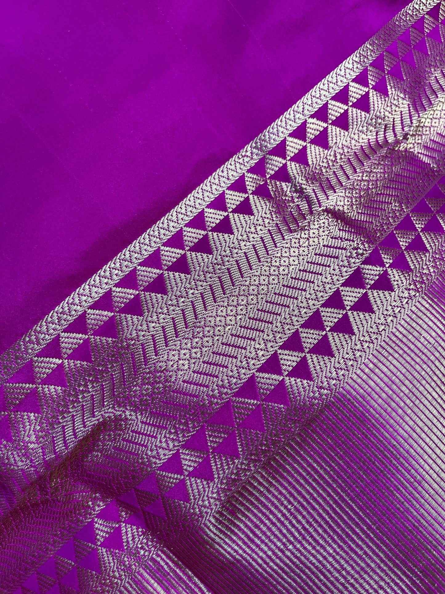 MAGENTA PINK MASHRU SILK PURE HANDLOOM BANARASI SAREE