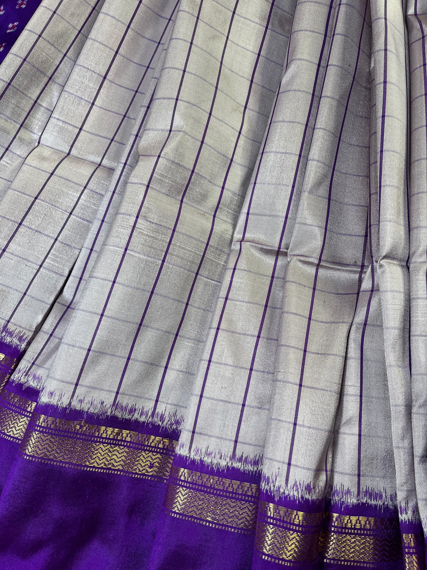 GREY SILK PURE HANDLOOM IKKAT SAREE