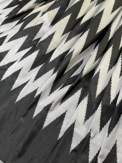 BLACK GREY SILK MPURE HANDLOOM IKKAT SAREE