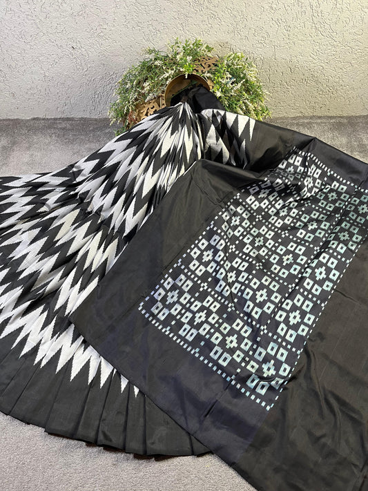 BLACK GREY SILK MPURE HANDLOOM IKKAT SAREE