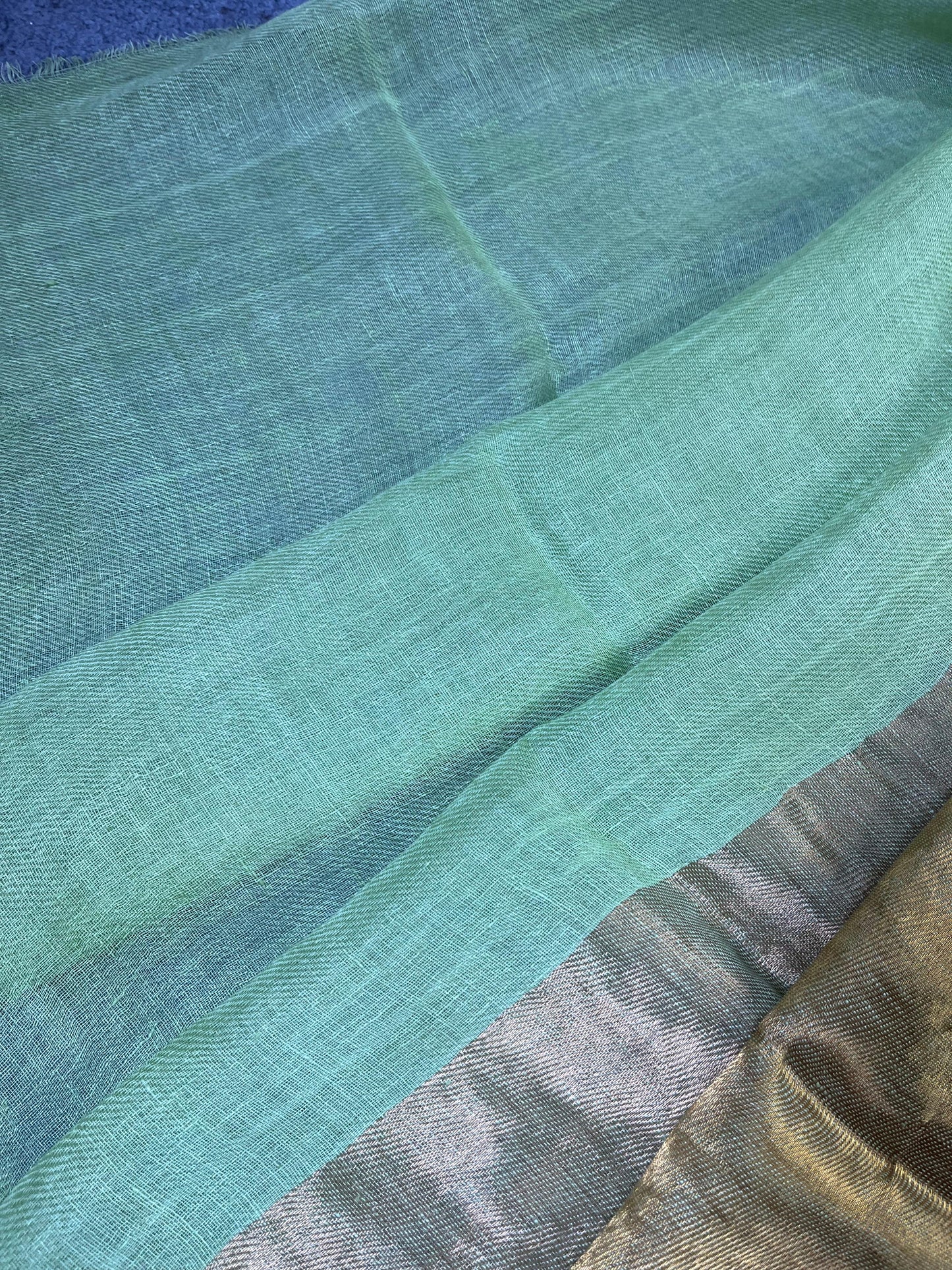 PISTA GREEN TWILL METALLIC PURE HANDLOOM LINEN SAREE