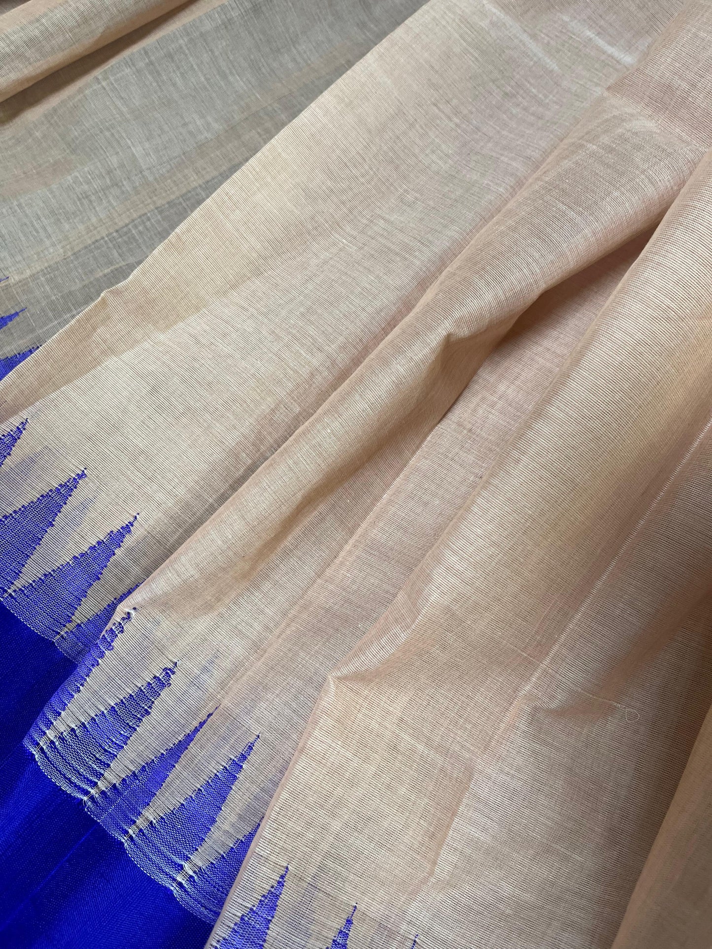 BEIGE PURE HANDLOOM PONDRU KHADI SAREE