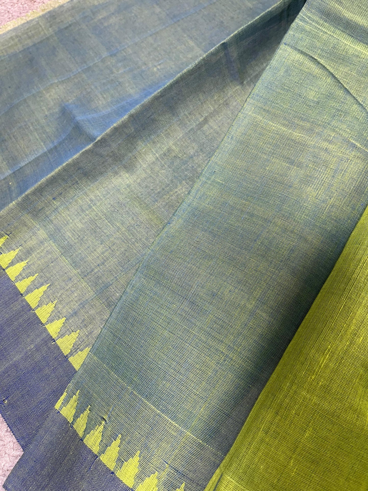 GREEN PURE HANDLOOM PONDRU KHADI SAREE