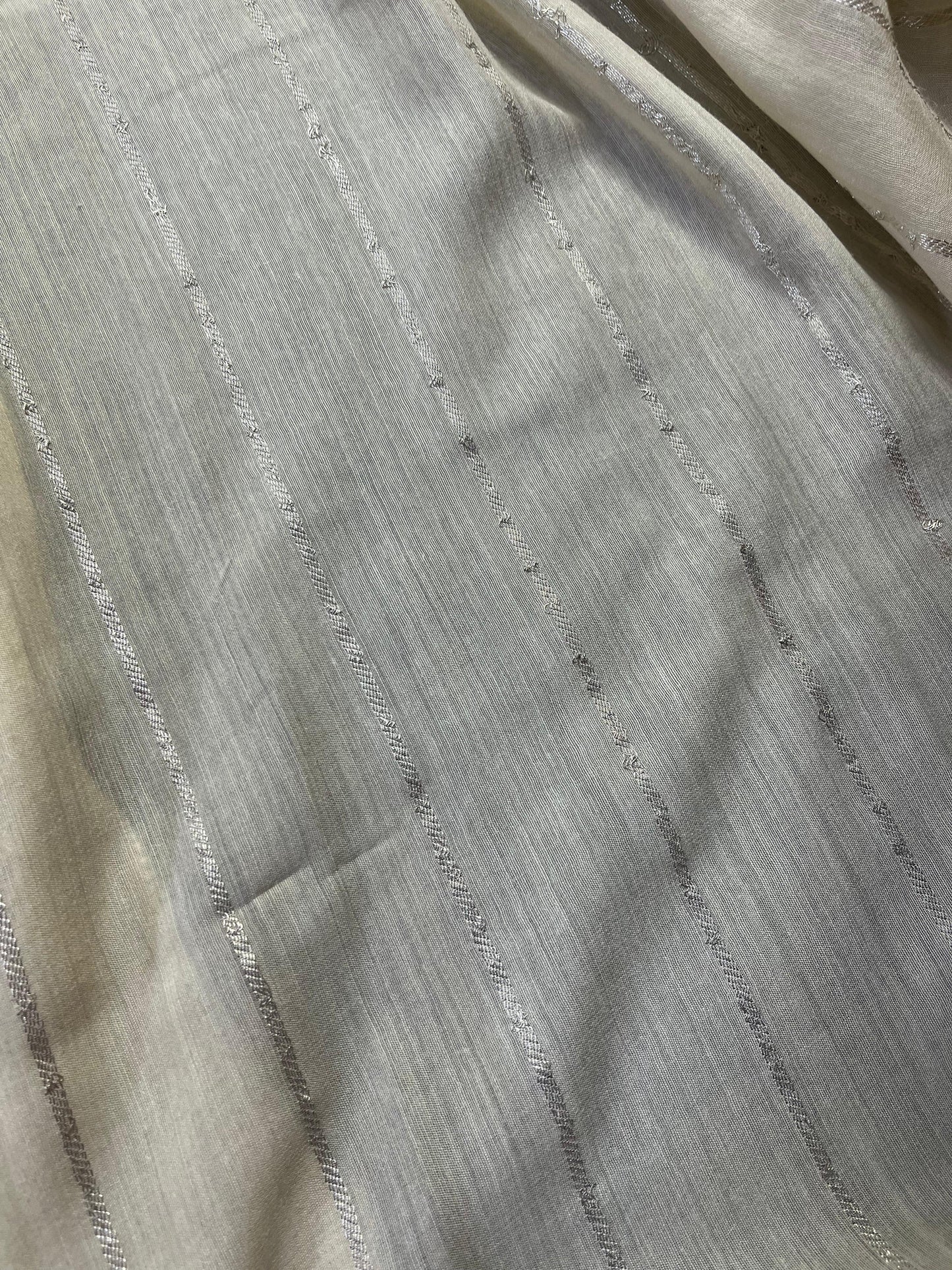 IVORY MUNGA PURE HANDLOOM BANARASI SAREE