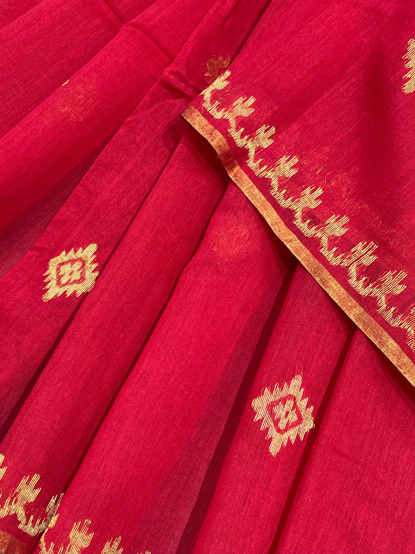 RED PURE HANDLOOM MUL COTTOPN COTTON
