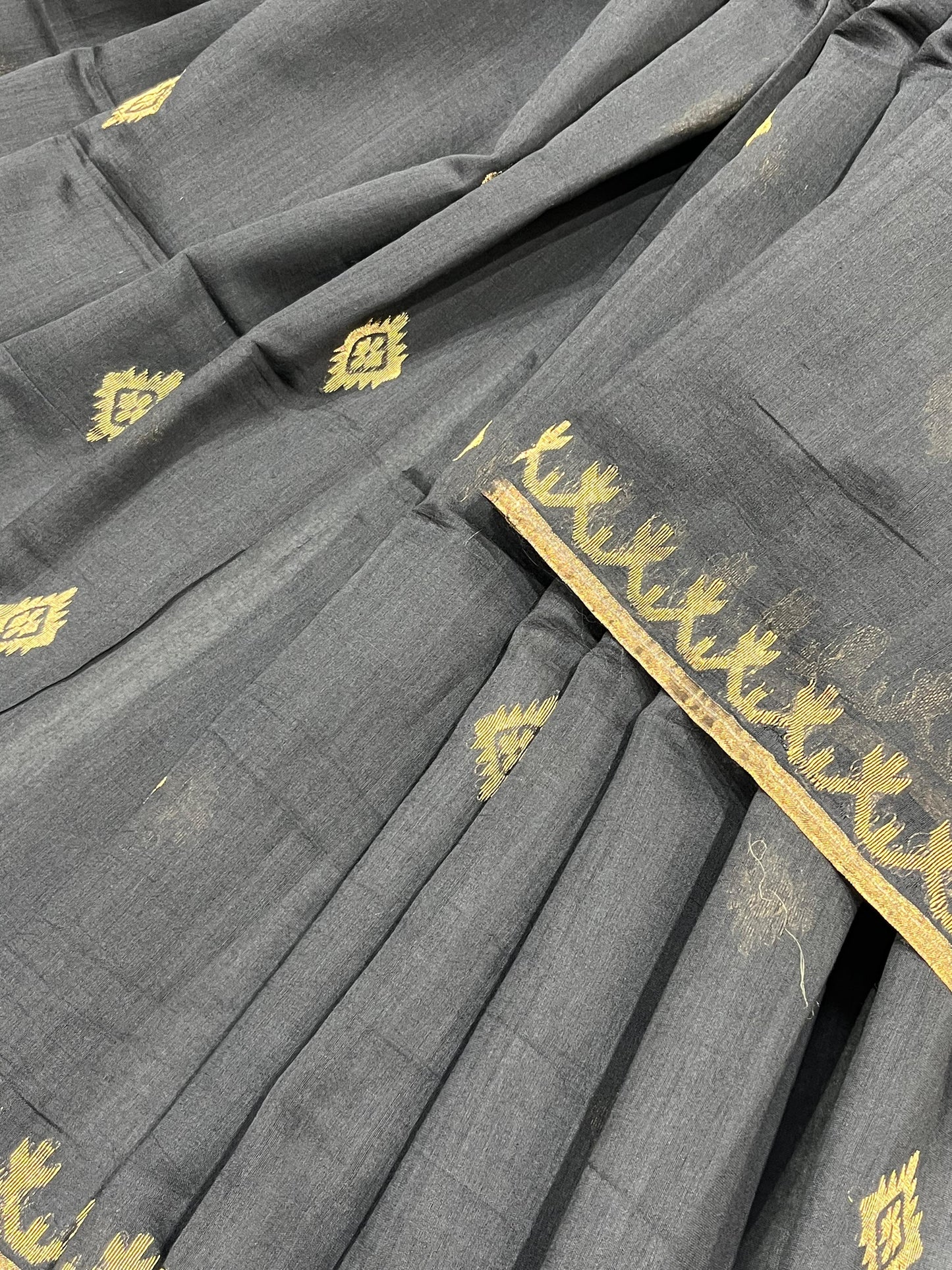 BLACK PURE HANDLOOM MUL COTTON SAREE