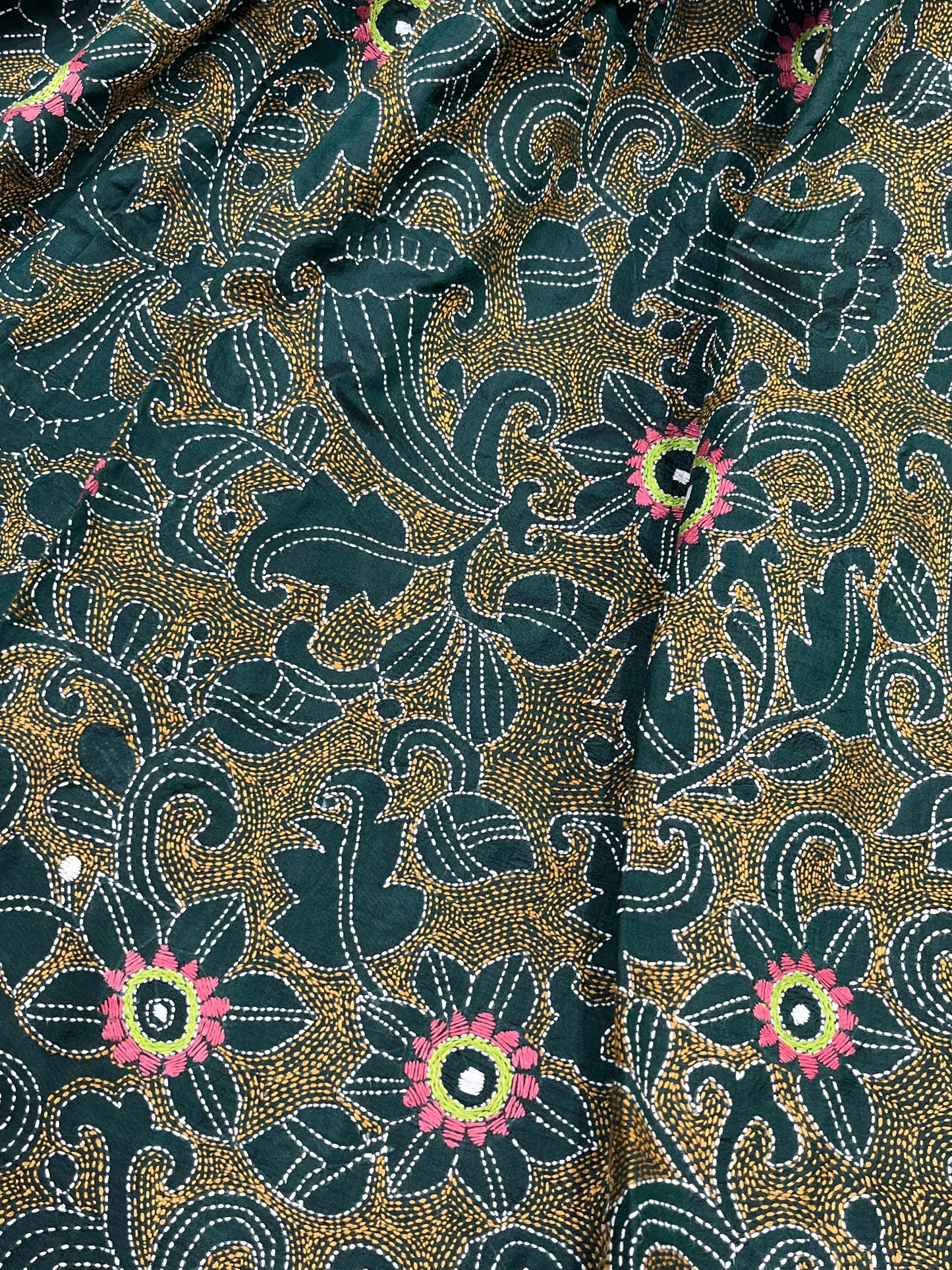GREEN PURE HANDLOOM KANTHA DUPATTA
