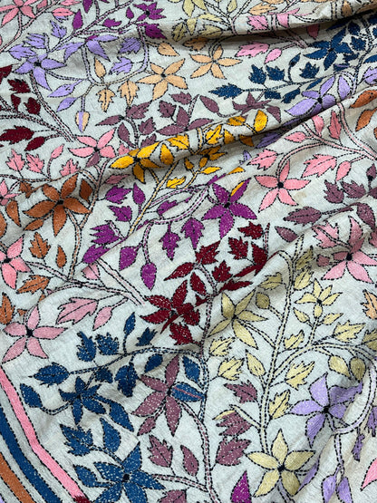 LIGHT BEIGE PURE HANDLOOM KANTHA DUPATTA