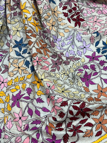 LIGHT BEIGE PURE HANDLOOM KANTHA DUPATTA