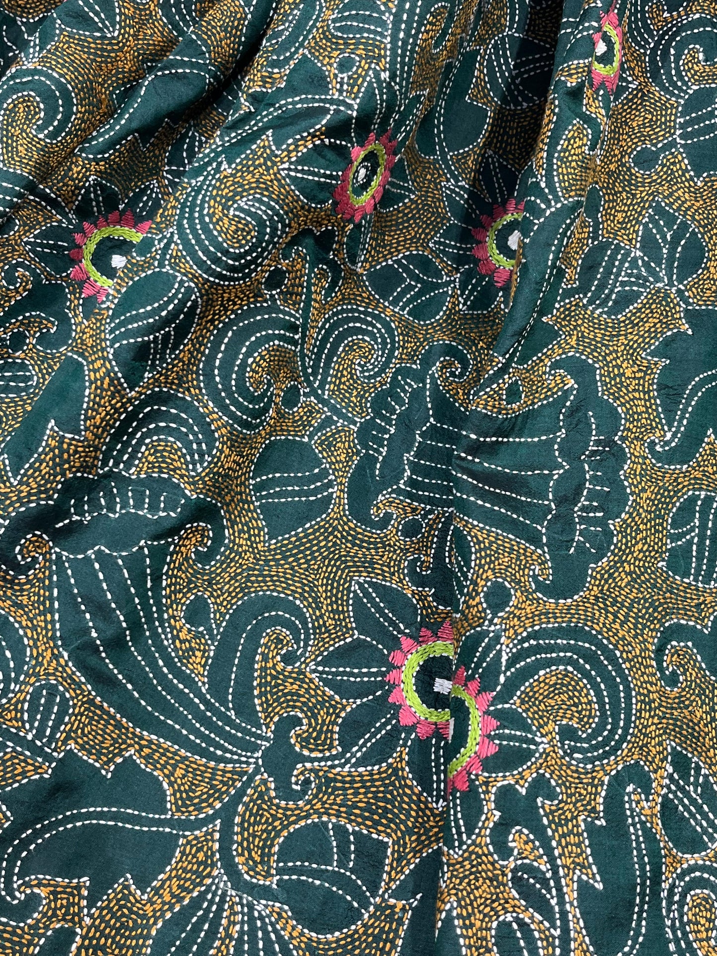GREEN PURE HANDLOOM KANTHA DUPATTA