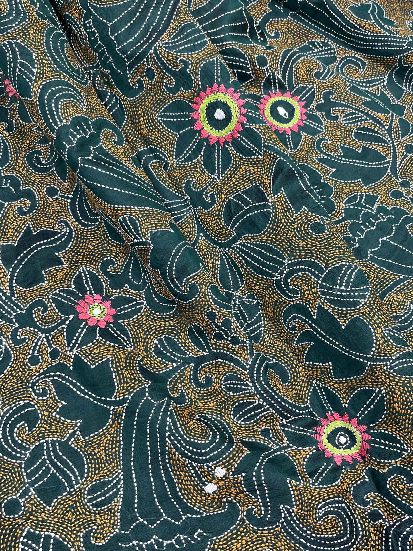 GREEN PURE HANDLOOM KANTHA DUPATTA
