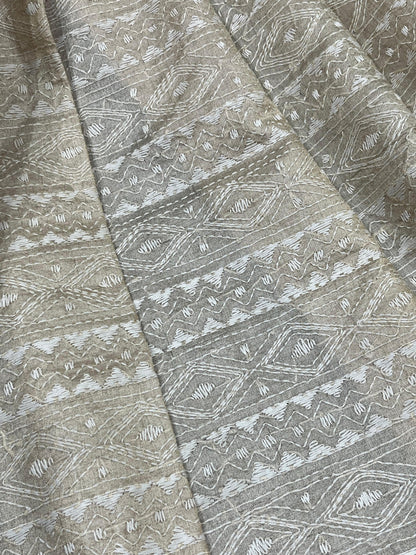 LIGHT BEIGE PURE HANDLOOM KANTHA DUPATTA
