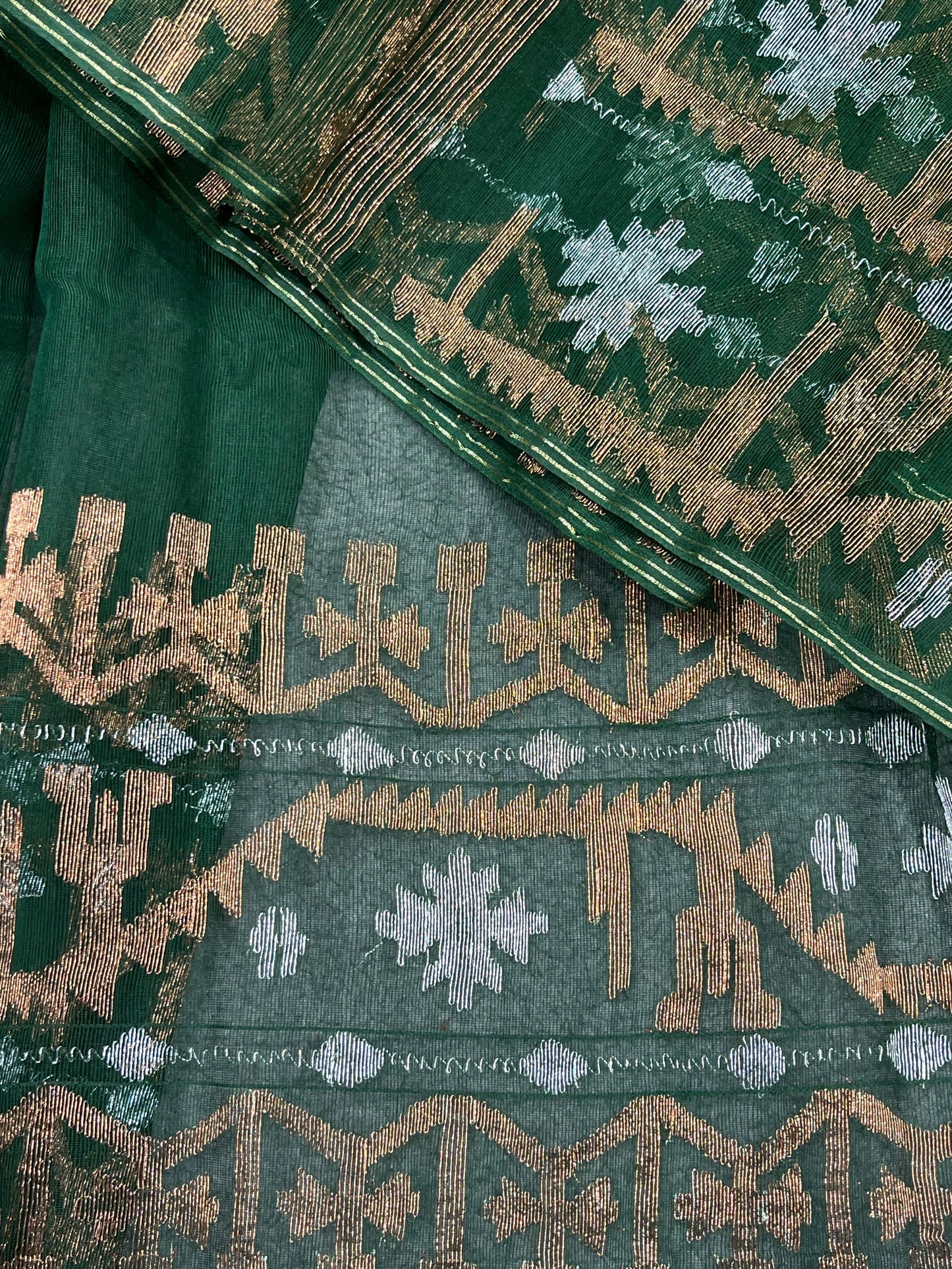 GREEN EXCLUSIVE PURE HANDLOOM DHAKAI JAMDANI SAREE