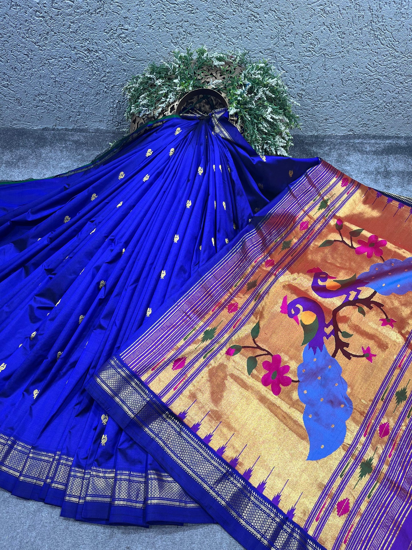 ROYAL BLUE SILK PURE HANDLOOM NAUVARI PAITHANI SAREE