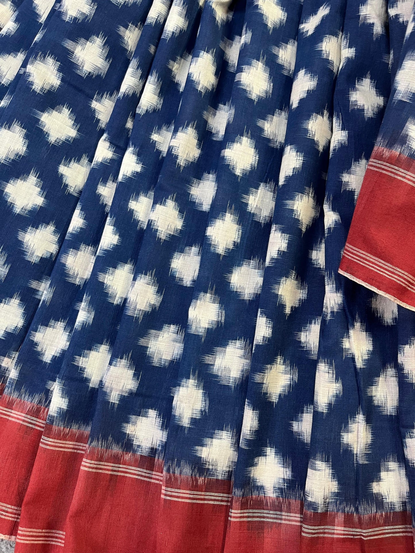 BLUE PURE HANDLOOM COTTON IKKAT SAREE