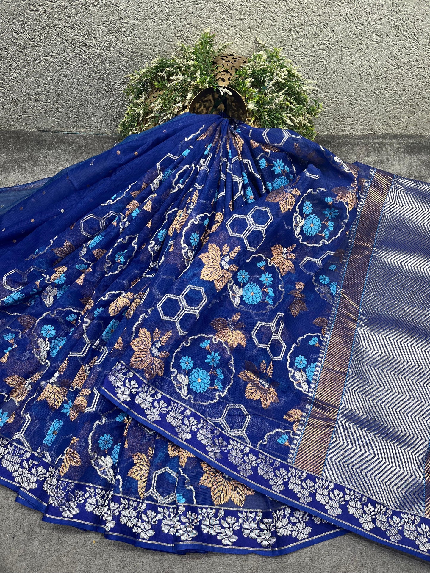 ROYAL BLUE REAL JARI PURE HANDLOOM KOTA DORIYA SAREE