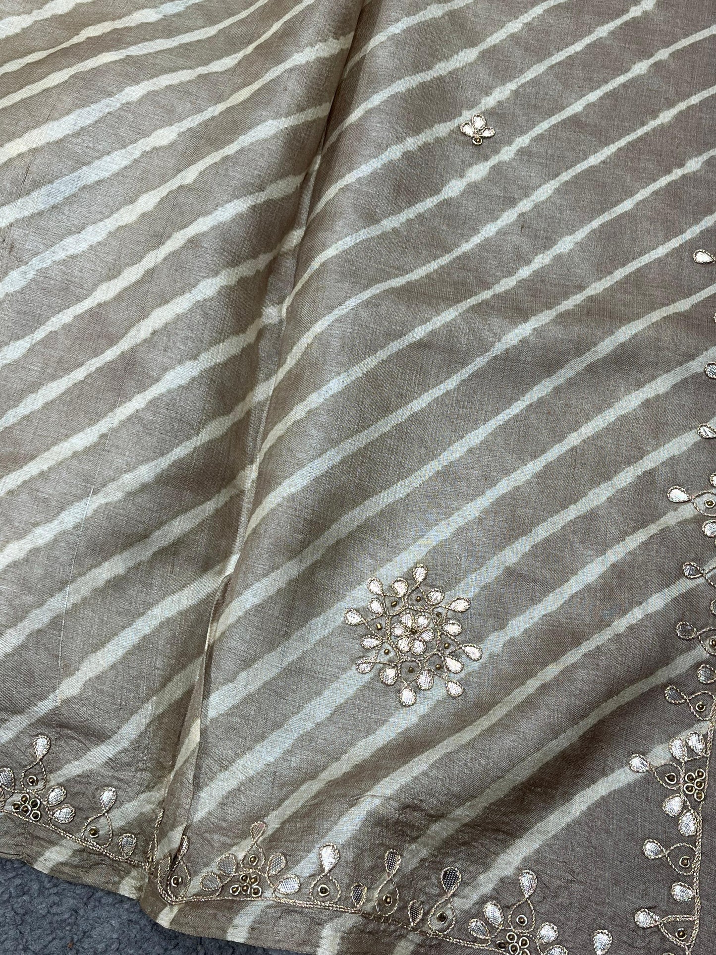 LIGHT BROWN TASSAR PURE HANDLOOM LEHERIYA SAREE