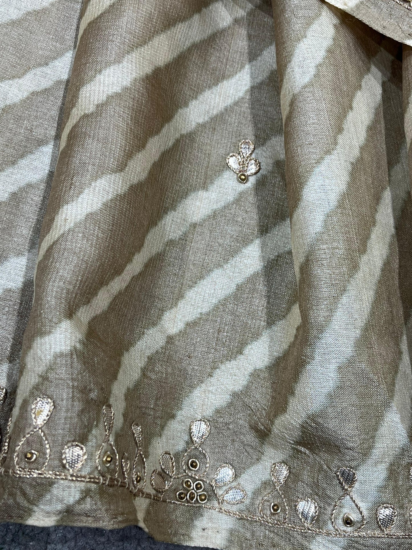 LIGHT BROWN TASSAR PURE HANDLOOM LEHERIYA SAREE