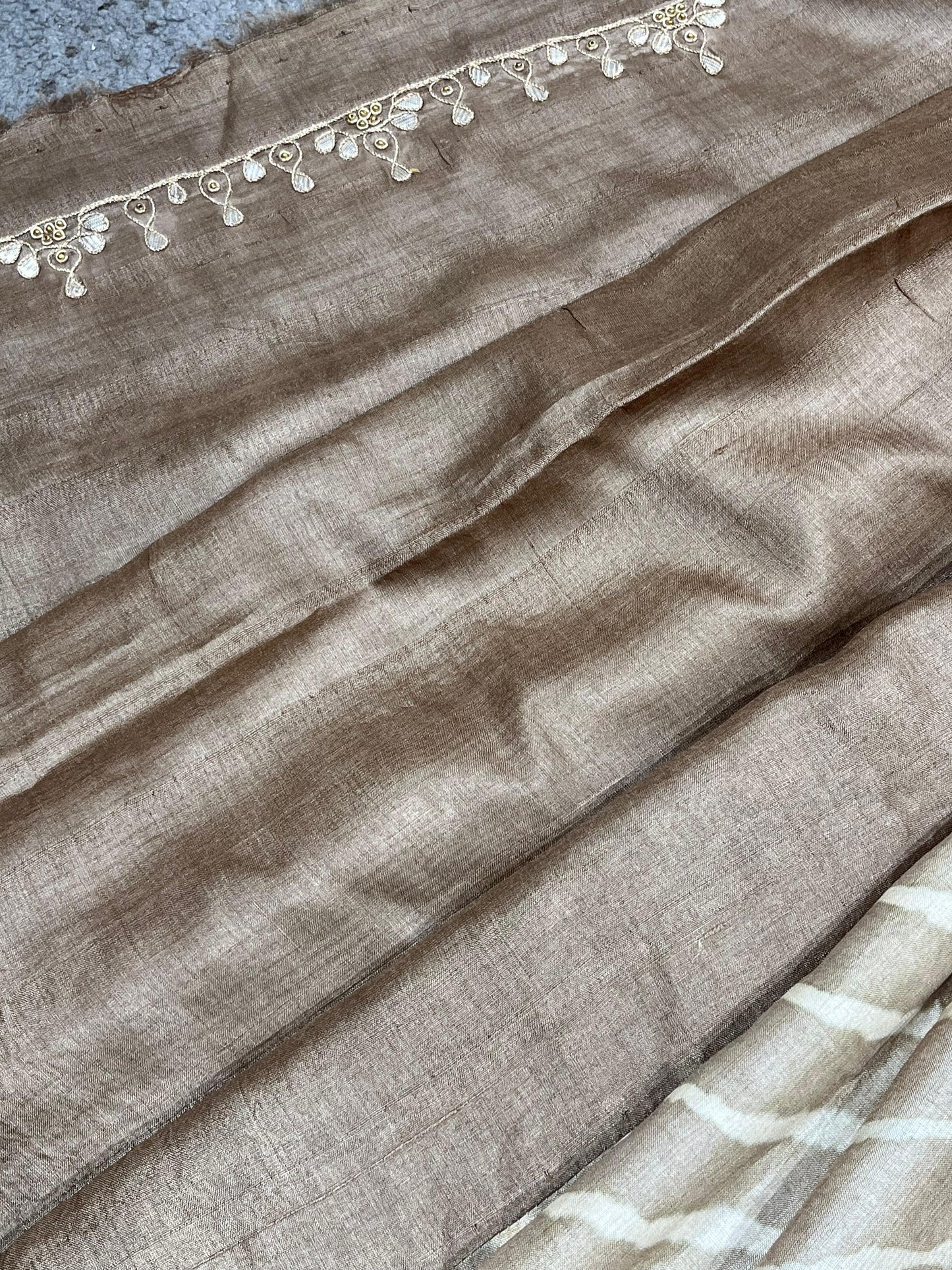 LIGHT BROWN TASSAR PURE HANDLOOM LEHERIYA SAREE