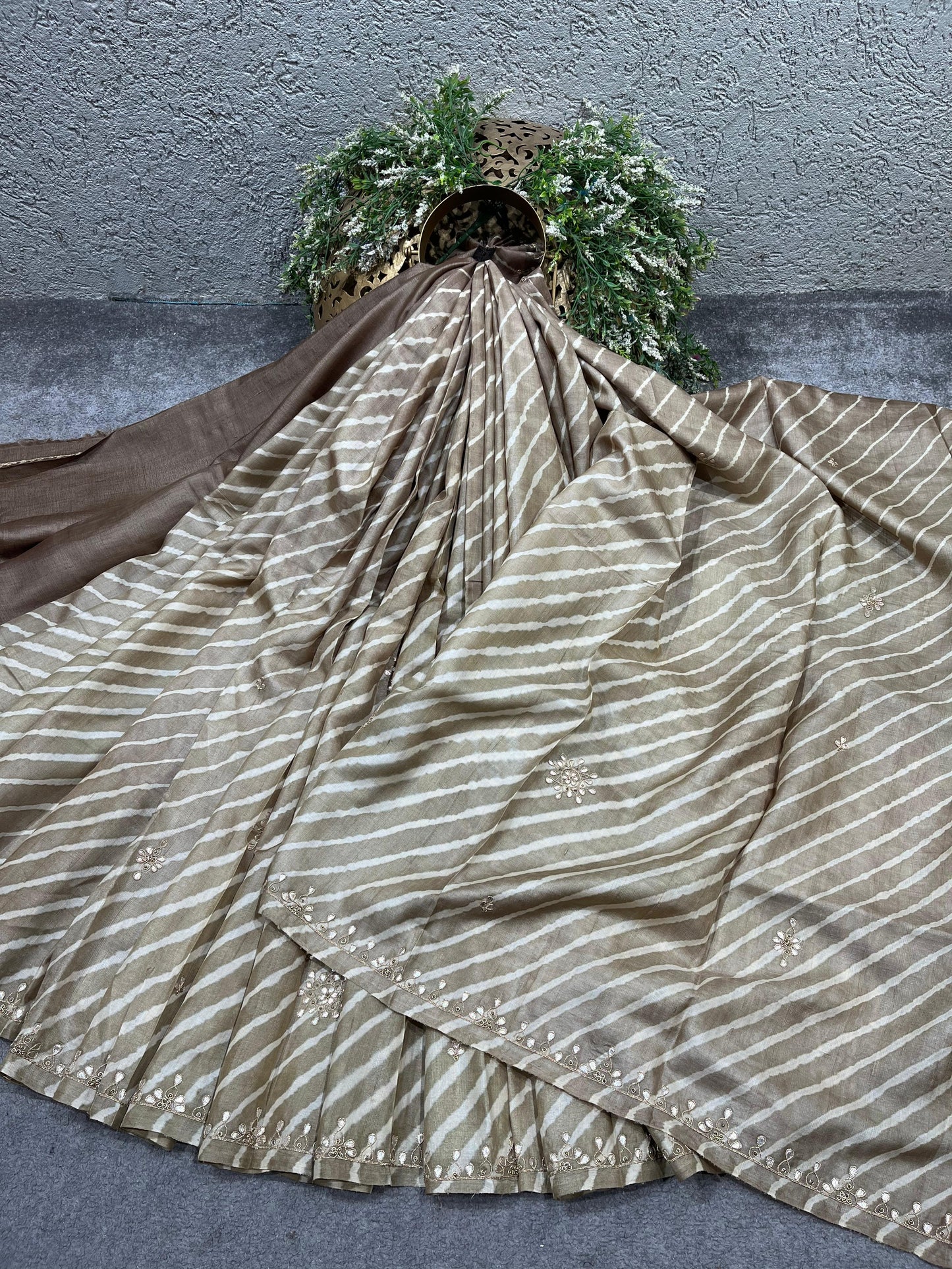 LIGHT BROWN TASSAR PURE HANDLOOM LEHERIYA SAREE
