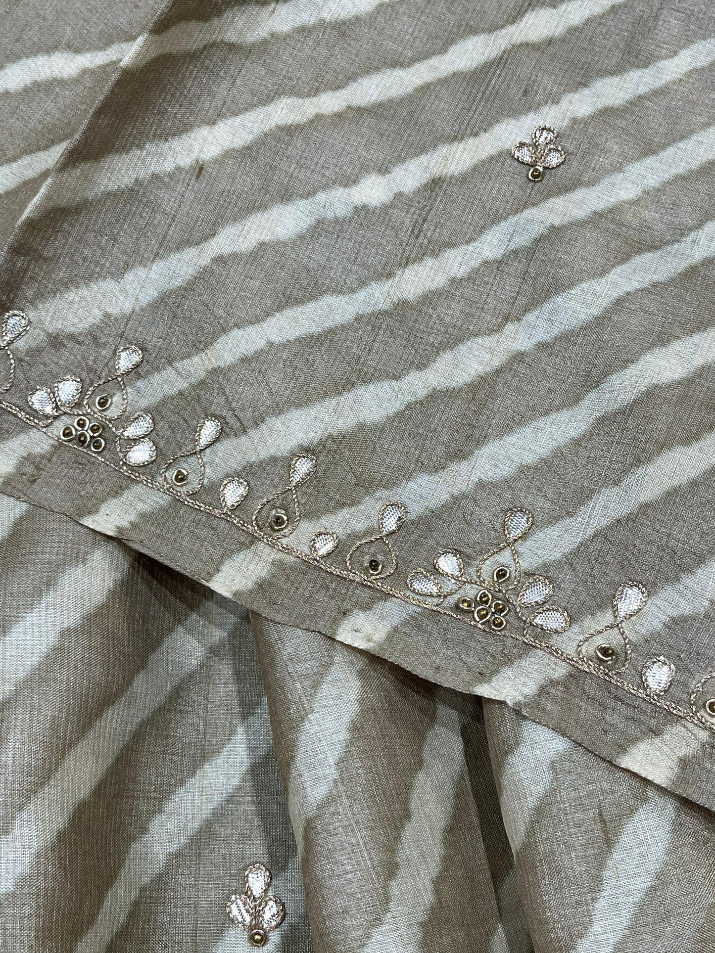 LIGHT BROWN TASSAR PURE HANDLOOM LEHERIYA SAREE