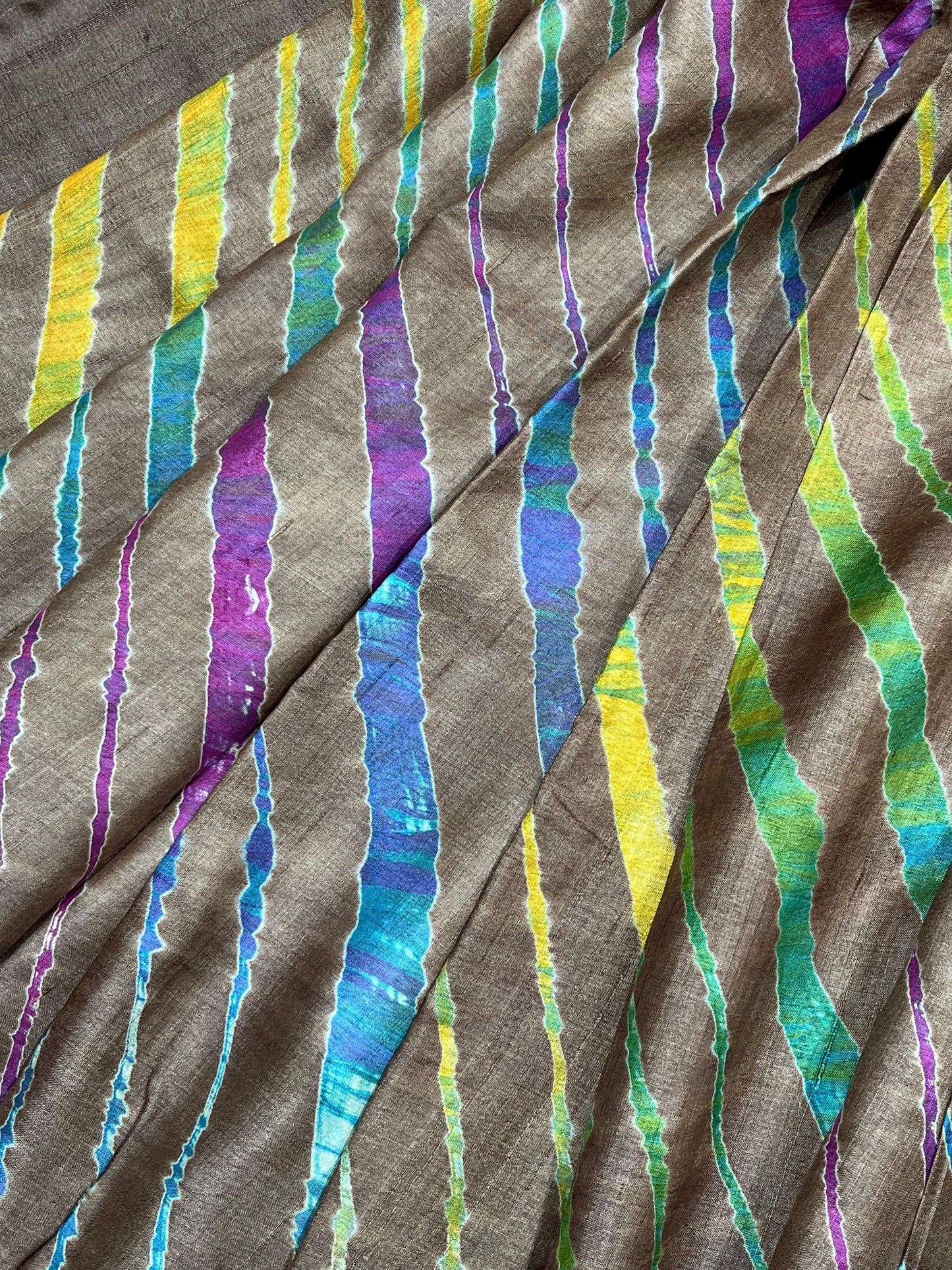 BROWN TASSAR PURE HANDLOOM LEHERIYA SAREE