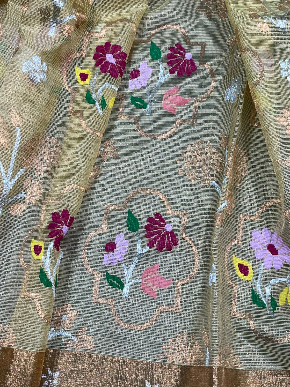GOLDEN BEIGE PURE HANDLOOM KOTA DORIA SAREE
