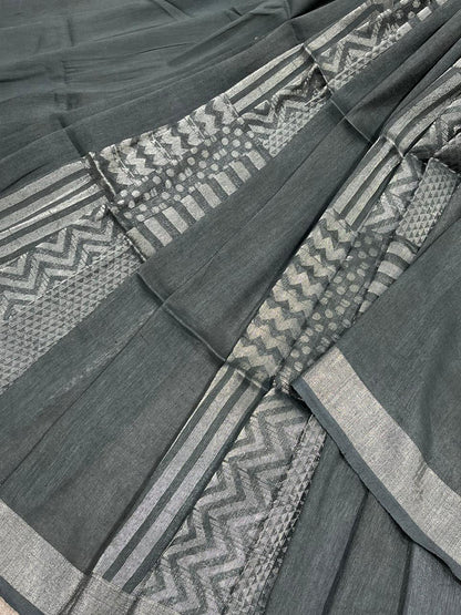 GREY PURE HANDLOOM LINEN SAREE