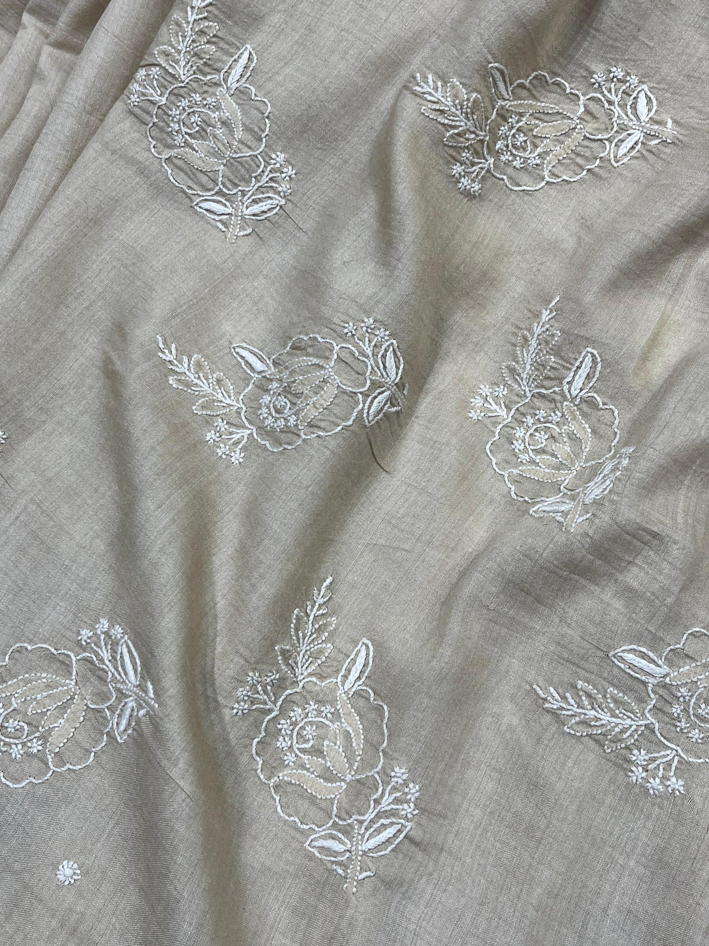 LIGHT BEIGE TASSAR PURE HANDLOOM LUCKNOWI SAREE