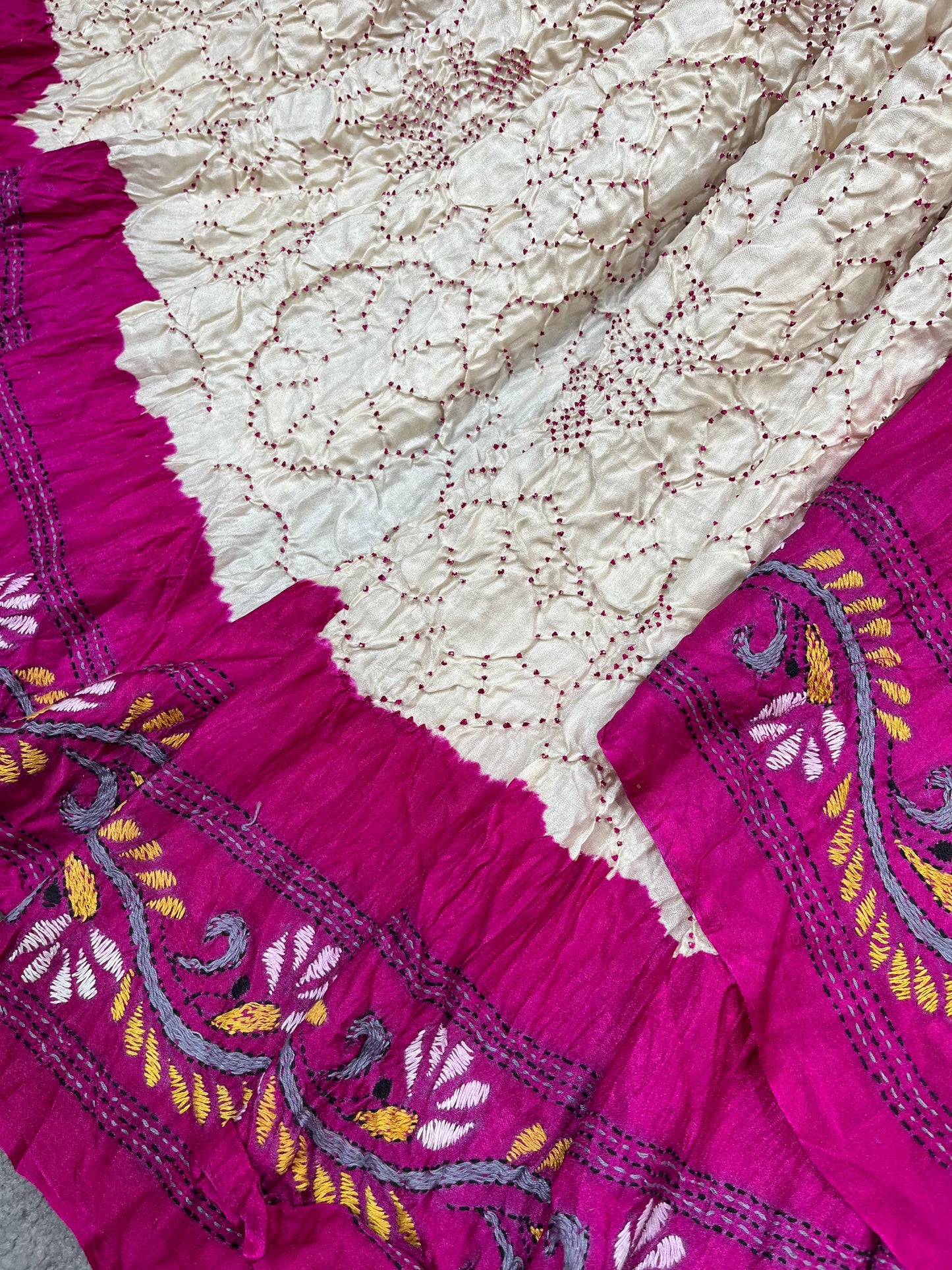 IVORY GAJJI SILK PURE HANDLOOM KANTHA EMBROIDERY BANDHEJ SAREE