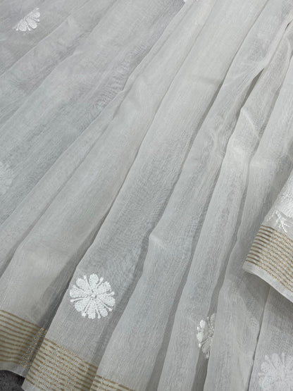 WHITE DYEABLE PURE HANDLOOM  LUCKNOWI EMBROIDERY SAREE