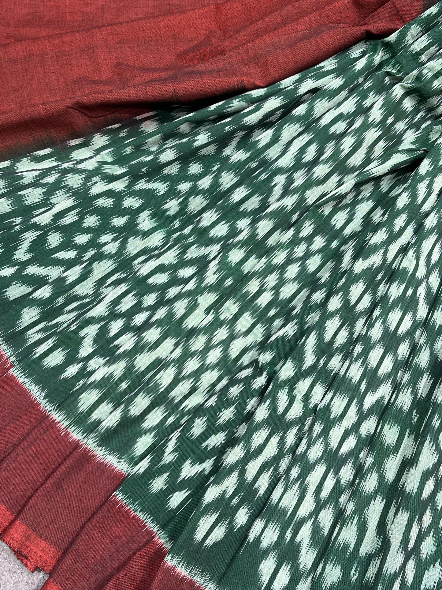 GREEN COTTON PURE HANDLOOM IKKAT SAREE