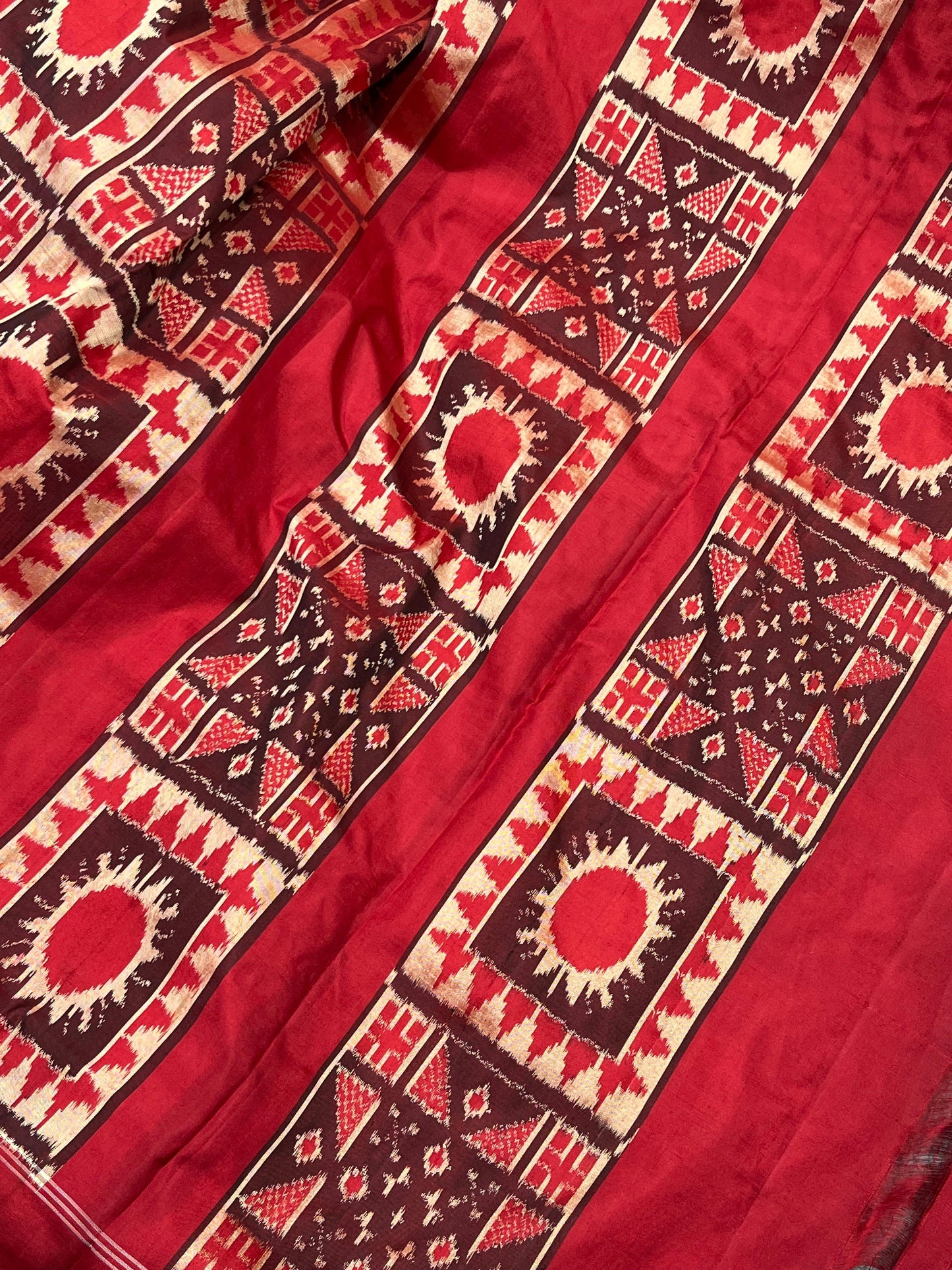 RED TELIA RUMAL SILK PURE HANDLOOM IKKAT SAREE