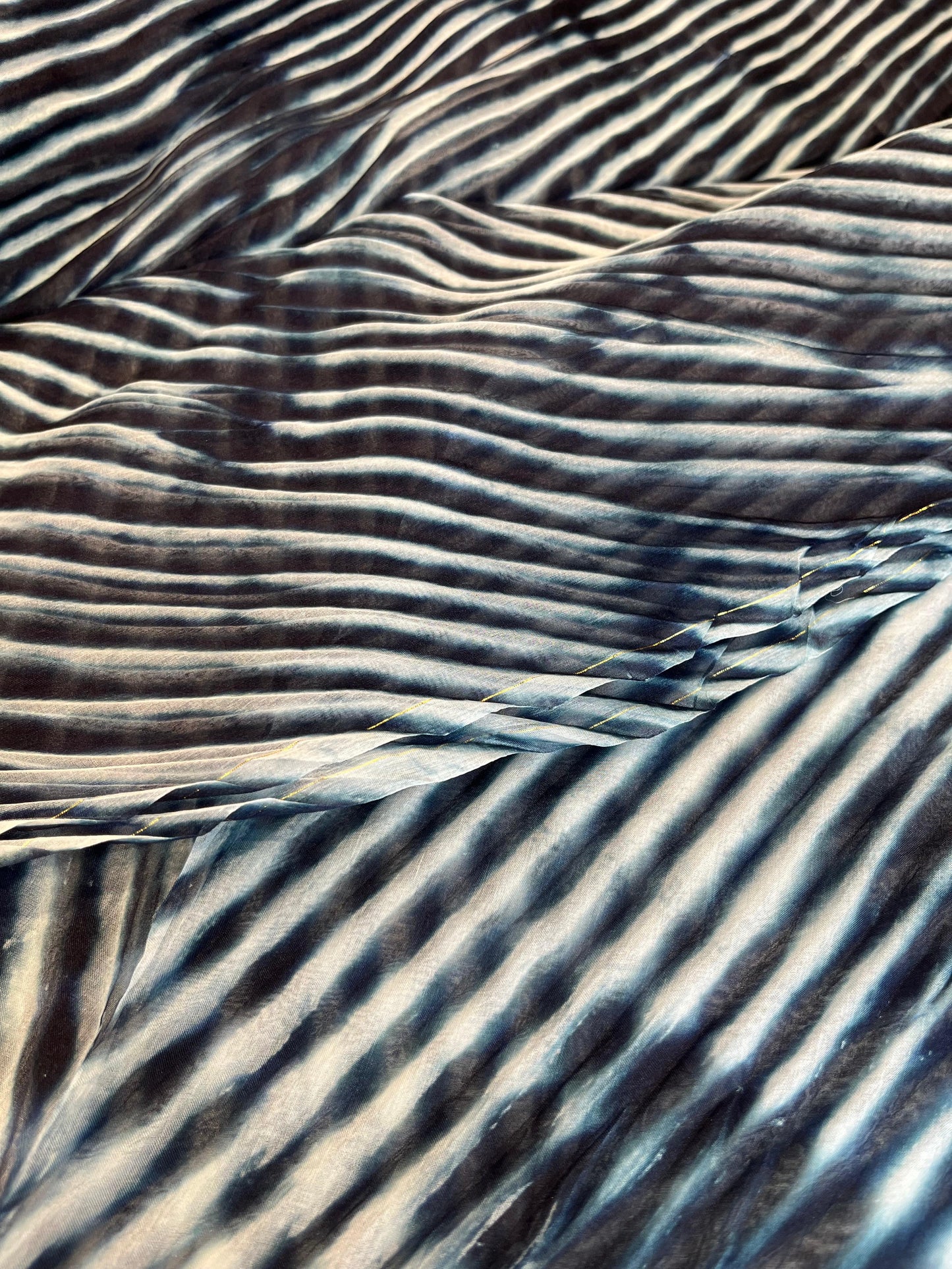 BLACK AND WHITE ORGANZA PURE HANDLOOM LEHERIYA SAREE