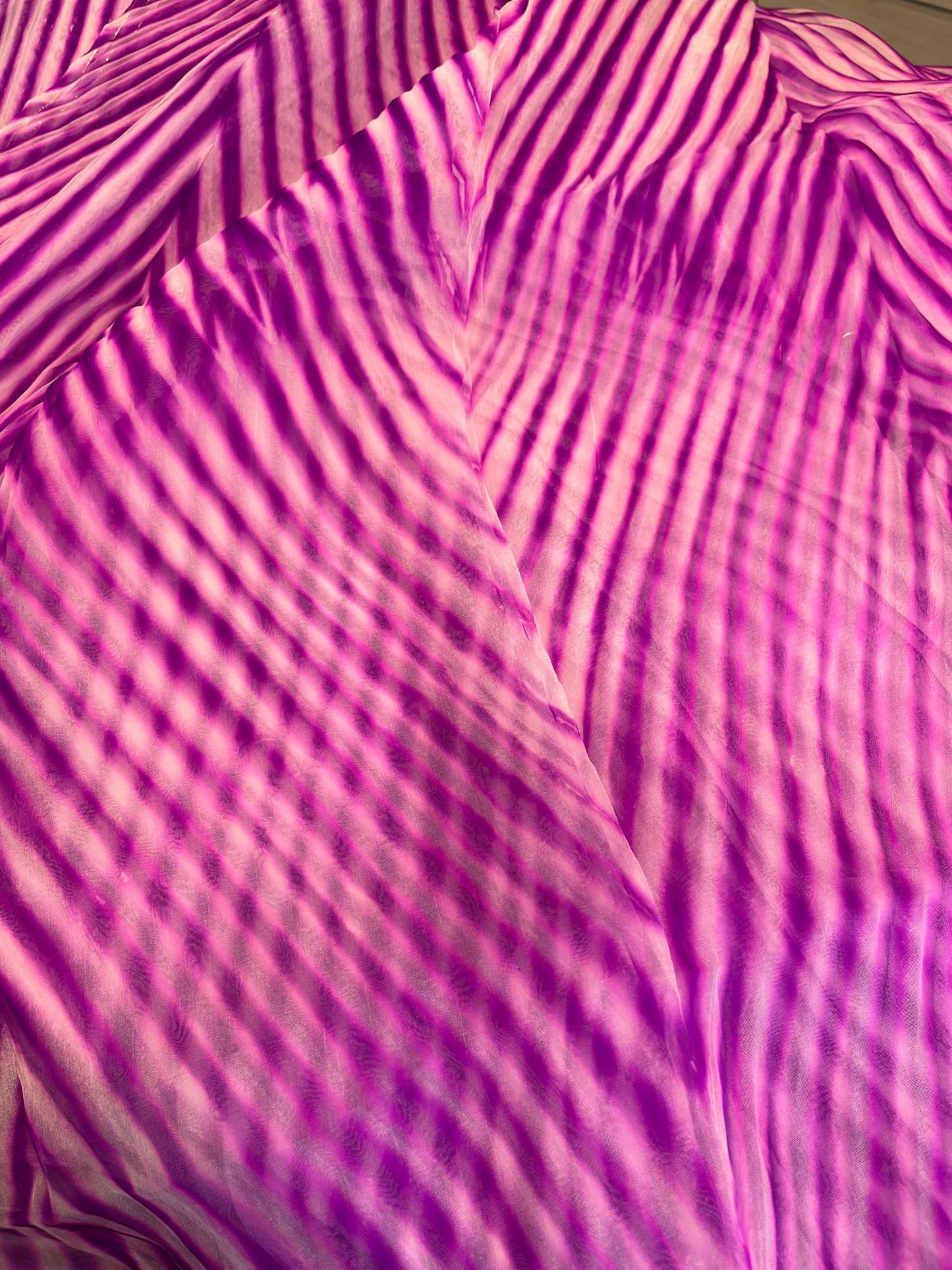PURPLE ORGANZA PURE HANDLOOM LEHERIYA SAREE