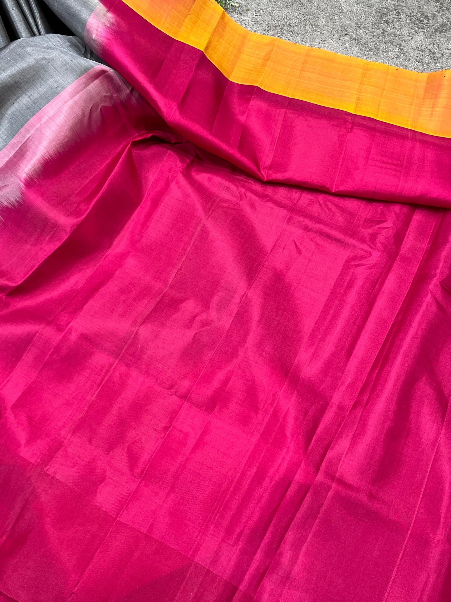 GREY SILK PURE HANDLOOM GADWAL SAREE